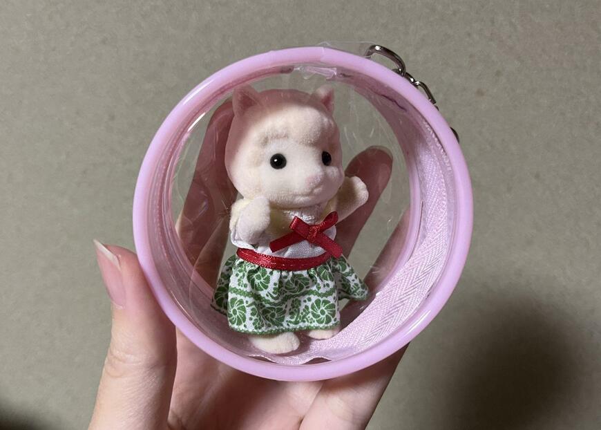 ダイソー、丸形ポーチ（ピンク、パープル）