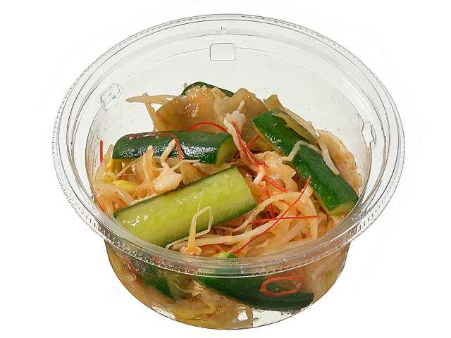 セブン-イレブンの新商品：蒸し鶏とザーサイのピリ辛和え