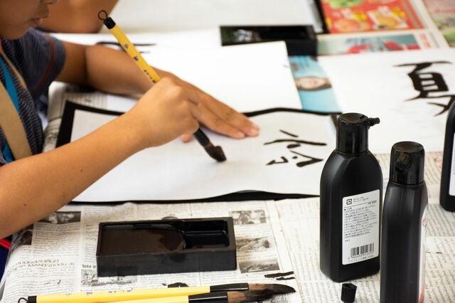 息子の「書道の初回授業」で起きた事件　母親が後悔したやらかしに「これは泣ける」