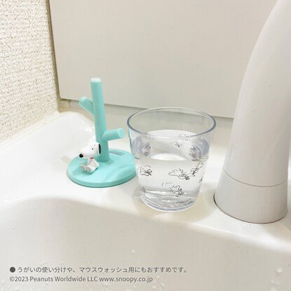 コップはマウスウォッシュやうがい薬等少量使いに便利な容量90mlのコンパクトサイズ