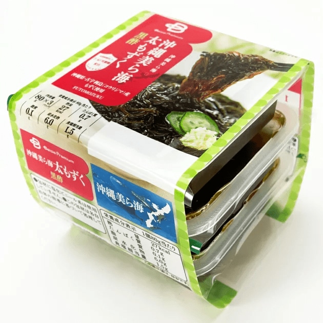 まろやかな米黒酢で味付けされた、小分けパックのもずく