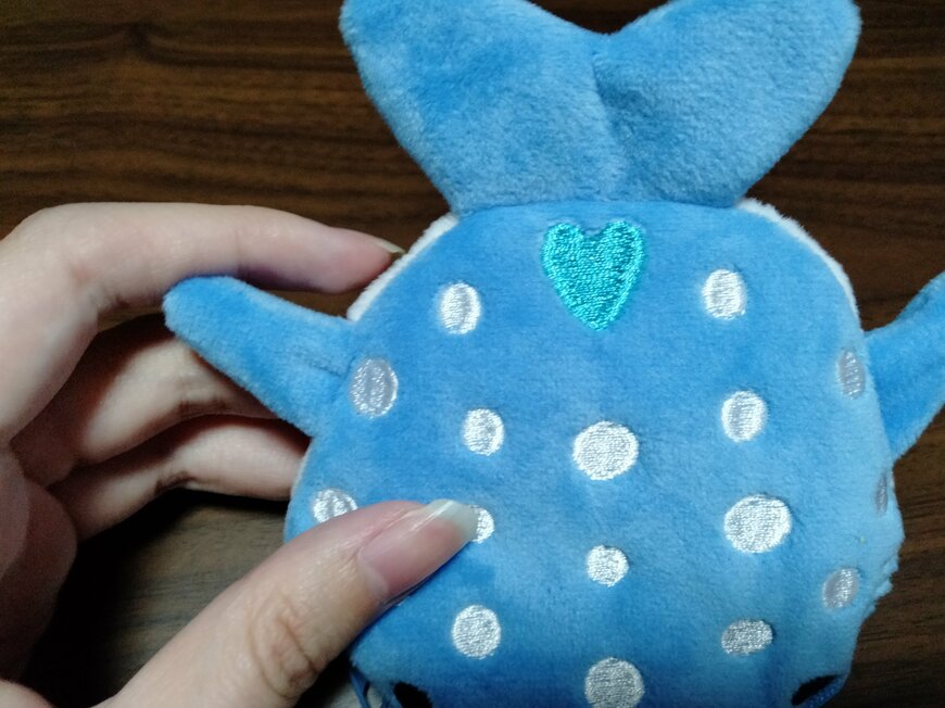 出所：筆者撮影（セリア、ジンベエザメのコインケース）