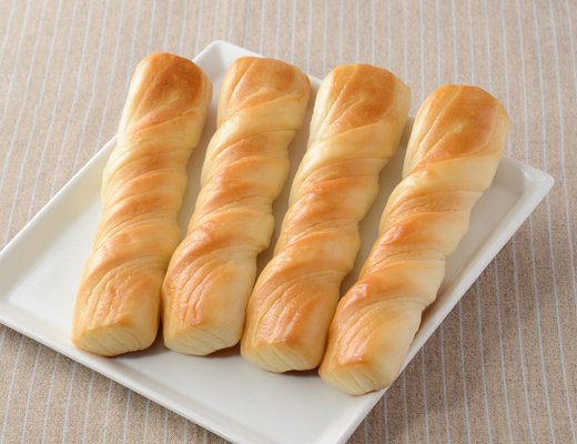 ローソンの新商品:十勝バターのスティック 4本入
