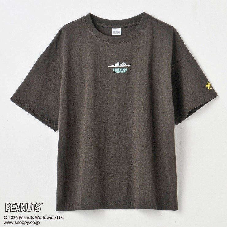 出所：しまむらパーク レディース 半袖Tシャツ（PEANUTS）