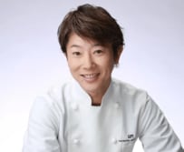 52歳・川越達也シェフ、インスタ開設で近影公開「素敵に歳を重ねられましたね」「久しぶりにお元気な姿が」ネットで反響続々