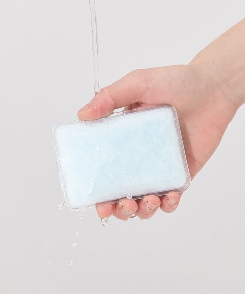 冷水で冷やして繰り返し使えてとっても便利