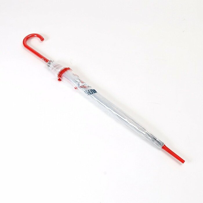 カープらしいレッドカラーが特徴