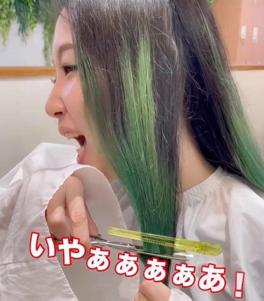 【大変身】前日結婚式を終えた女性…3年伸ばしたロング→衝撃の姿に！「本当にスッキリ！」と感動