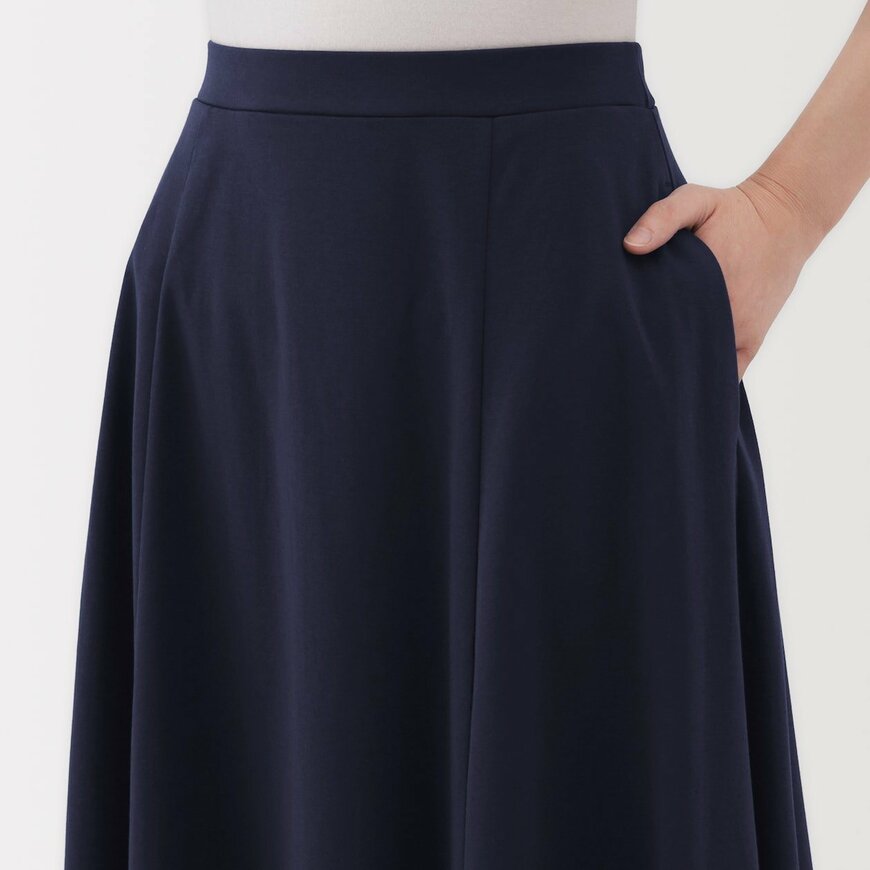 出所：無印良品公式　婦人　涼感ＵＶカットスカート