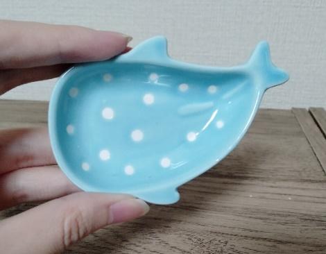 筆者撮影（セリア、ミニプレート ジンベイザメ）