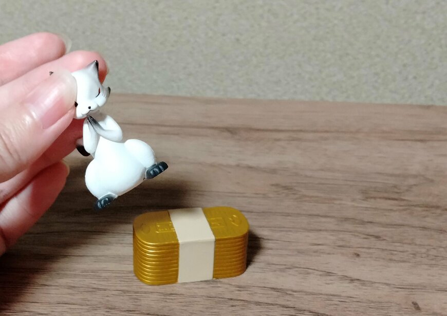 筆者撮影（スタンド・ストーンズ、強欲招き猫）