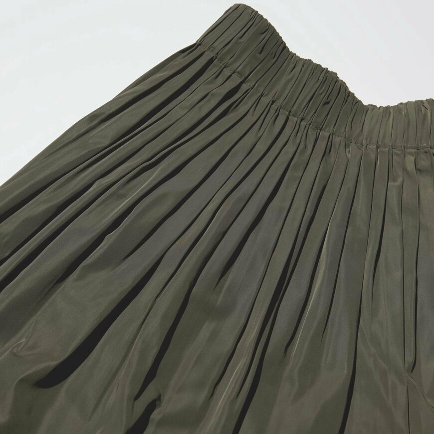 ユニクロ公式　ボリュームギャザースカートの画像