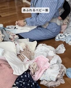 次々に増えて山積みだった〈ベビー服〉→無印良品とセリアのアイテムで崩れず見やすい〈スッキリ収納〉に整理整頓！
