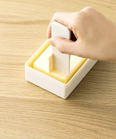 パルグループ公式ファッション通販サイト 3COINS カッター付きバターケース：200g／KITINTO商品写真