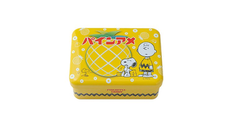 スヌーピーのバッグやサコッシュなど全8種！PEANUTSとパインアメのコラボが夏におしゃれ！保冷バッグやペットボトルカバーも