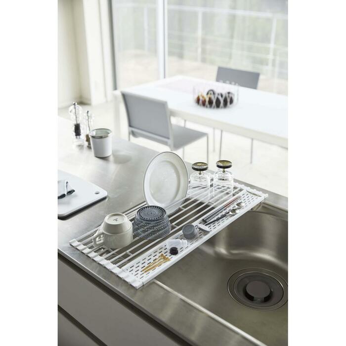 清潔感のあるホワイトカラー