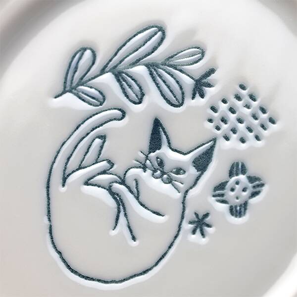 ネコの絵柄がかわいい多治見焼の蓋つき陶器キャニスター