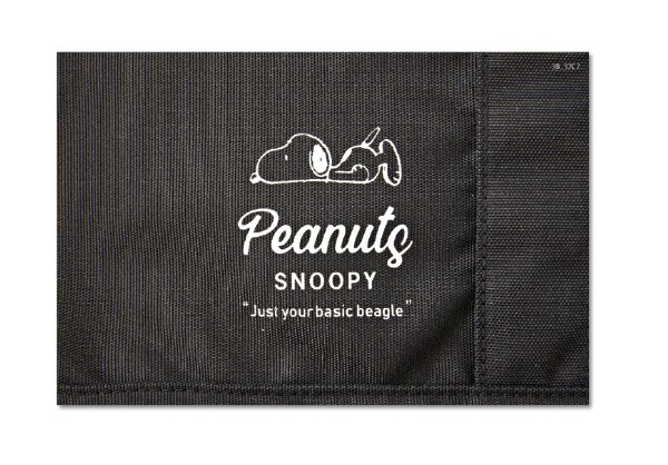 便利なファスナー付きの外ポケット