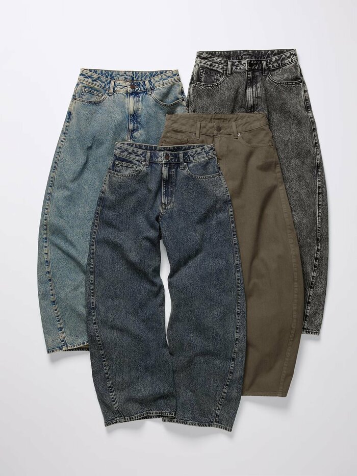 08 DARK GRAY、37 BROWN、64 BLUE、68 BLUEの4種類