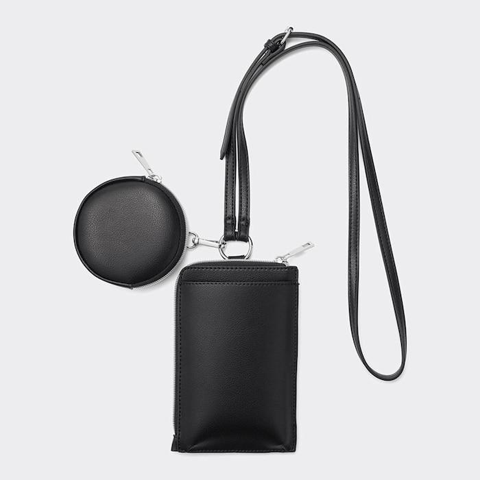 ショルダーバッグと円形のミニポーチのセットです。価格は1990円（税込）／出所：GU公式 2セットショルダーポーチ