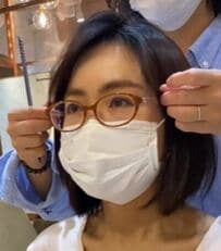 「ブローが苦手」なマダム“乾かすだけでまとまるショート”を希望→思わず拍手の仕上がりに喜び