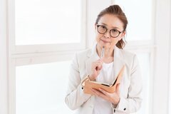【相続トラブル】約35％は「遺産額1000万円以下」のケース！相続の基本的な仕組みとは？法定相続分と「相続人の順位」について解説