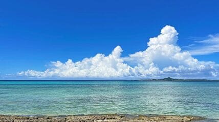 【沖縄県】日本最西端・与那国島から見える「人口2000万人以上の島」　レアな光景に「こんな近いの」「いつか見たい」