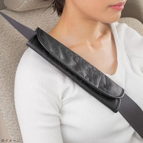 スヌーピーチア2 シートベルトパッド（ブラック）