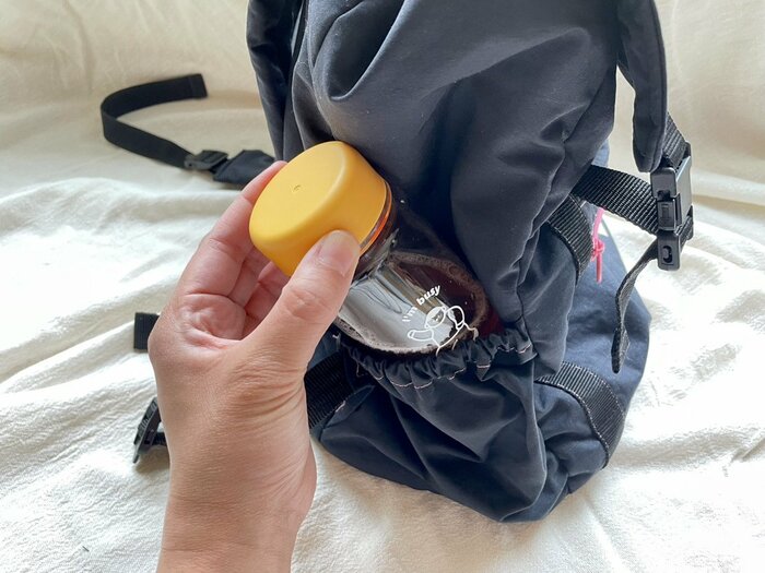 ボトルをリュックに収納