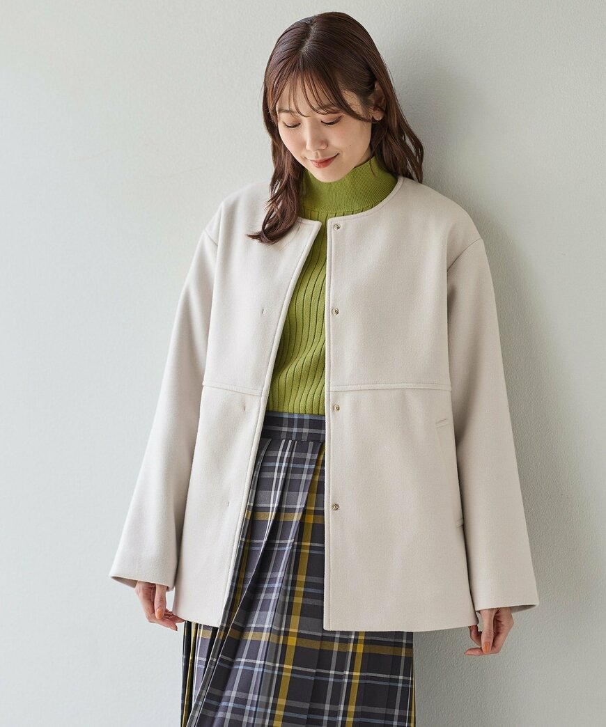 出所：ハニーズ公式　ノーカラーコート