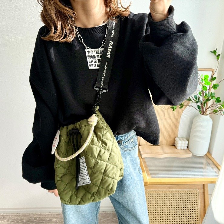 画像出所：しまむら公式オンラインストア