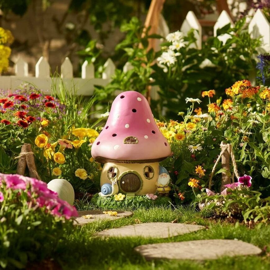 出所：Flying Tiger Copenhagen（フライング タイガー コペンハーゲン）　ソーラーライト（フラワーハウス）