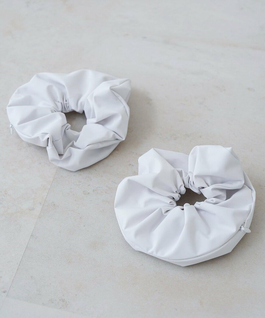 出所：パルグループ公式ファッション通販サイト 3COINS トラベルセキュリティシュシュ2個セット