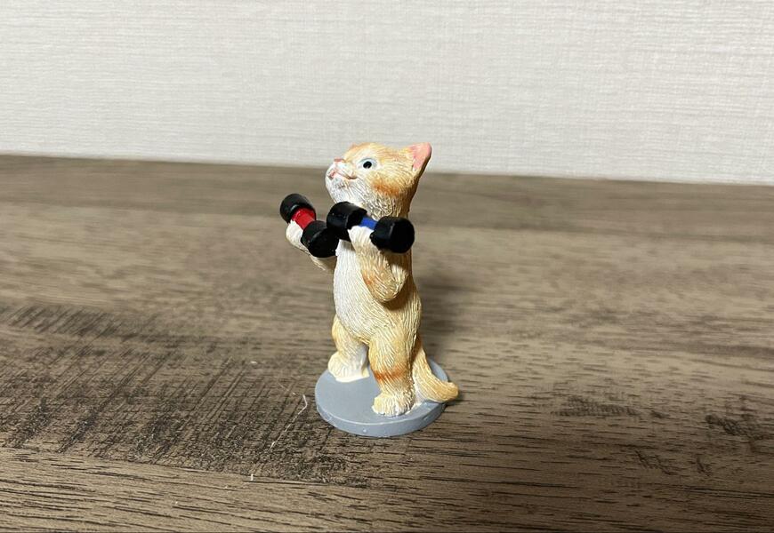 筆者撮影（ダイソー、レジン置物（ネコ、ハムスター））