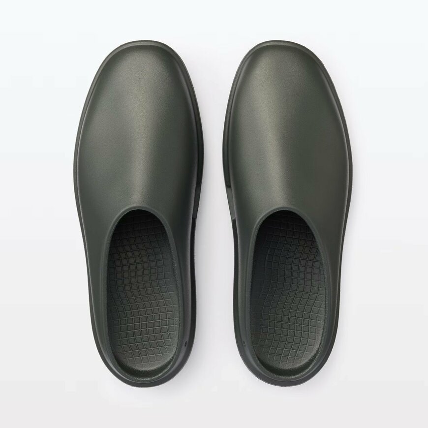 出所：無印良品公式　一体成型　サボサンダル