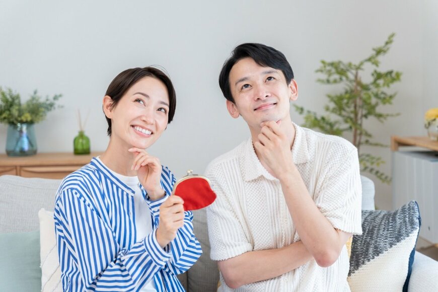 女性が男性に求める理想年収は「500万円以上」。しかし日本の6割が年収500万円以下という結果に
