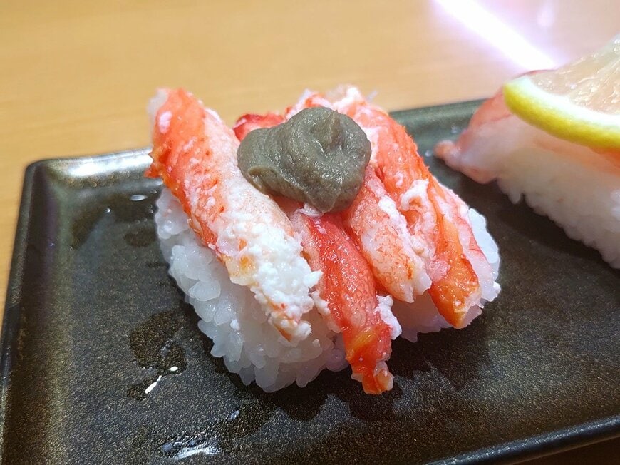 スシローで注文したカニの食べ比べ