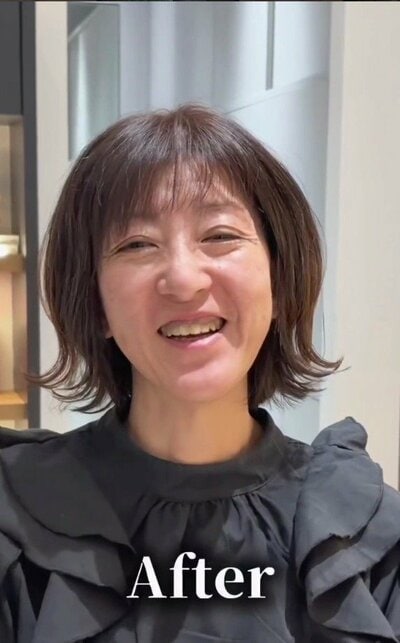 前髪があり、外ハネが可愛い軽やかなボブ
