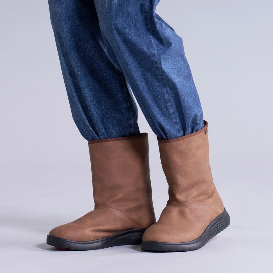 出所：ワークマン公式　防水フィールドブーツ