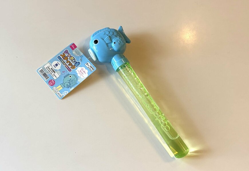 ダイソー、シャボン玉スティック（魚）商品画像
