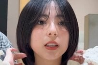 【大変身】8ヶ月ぶりの「縮毛矯正×カット」女性がプロに託すと→垢抜けショートに「完璧です」