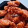 【甘辛でご飯がすすむ】カリカリに揚げた〈鶏むね〉にたっぷり絡めた「ヤンニョム弁当」箸休めも入って味のバランスばっちり！