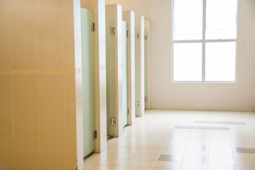 トイレットペーパーの「盗難についての注意書き」　想像の斜め上を行く内容に「これは新しい」