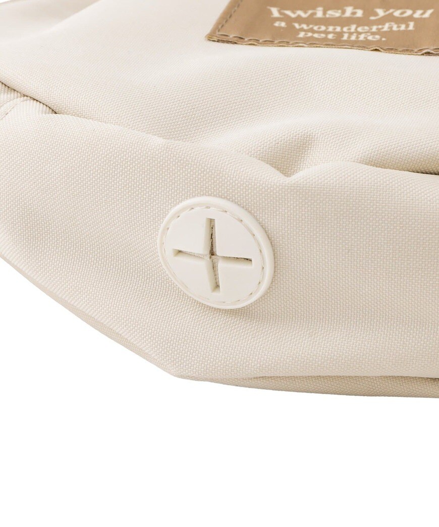 出所：パルグループ公式ファッション通販サイト 3COINS お散歩ポーチ