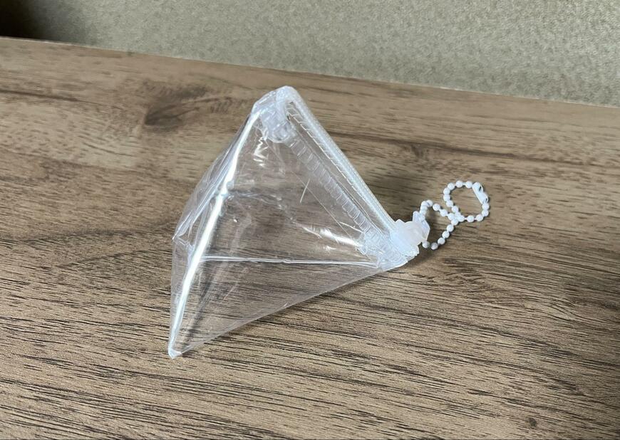 キャンドゥ、ぷちっとマスコットポーチ(テトラ型)画像