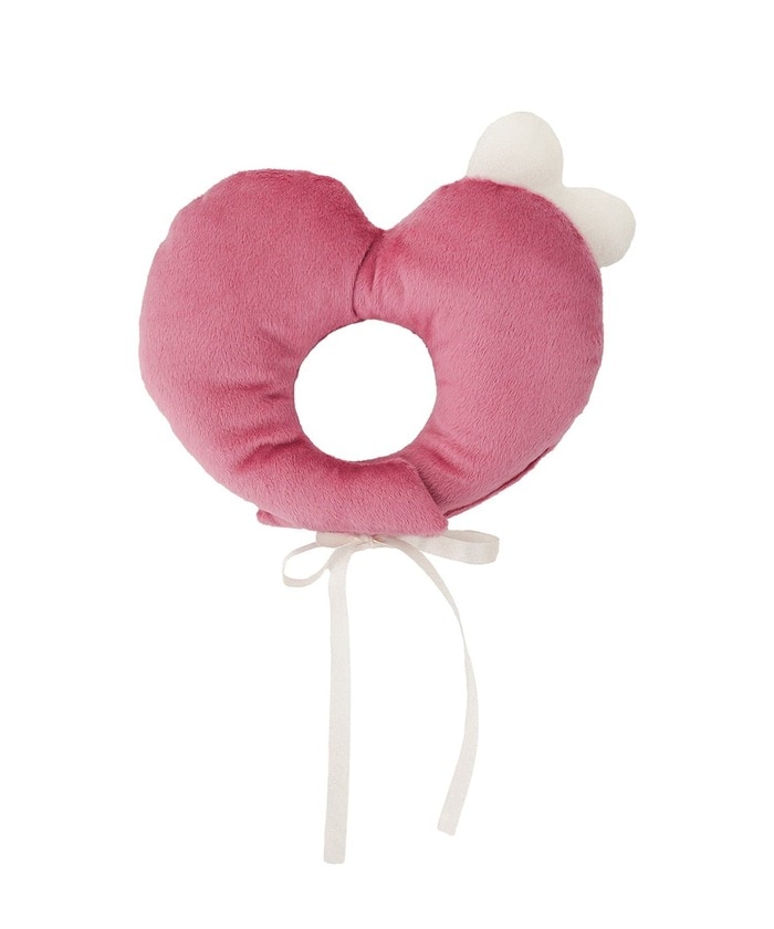 3COINSで大人気の「犬猫バレンタインコスプレ」