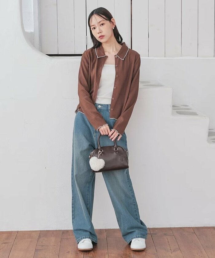 1枚持っているだけでコーディネートの幅がぐっと広がります