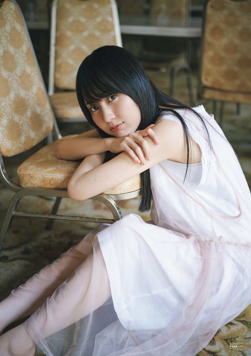 出所：株式会社東京ニュース通信社「『今の私が一番私らしい。』1万字に及ぶロングインタビューで紐解く、乃木坂46・賀喜遥香の心境。モッズコート姿がクールに映る、B.L.T.1月号の表紙画像を公開！」 