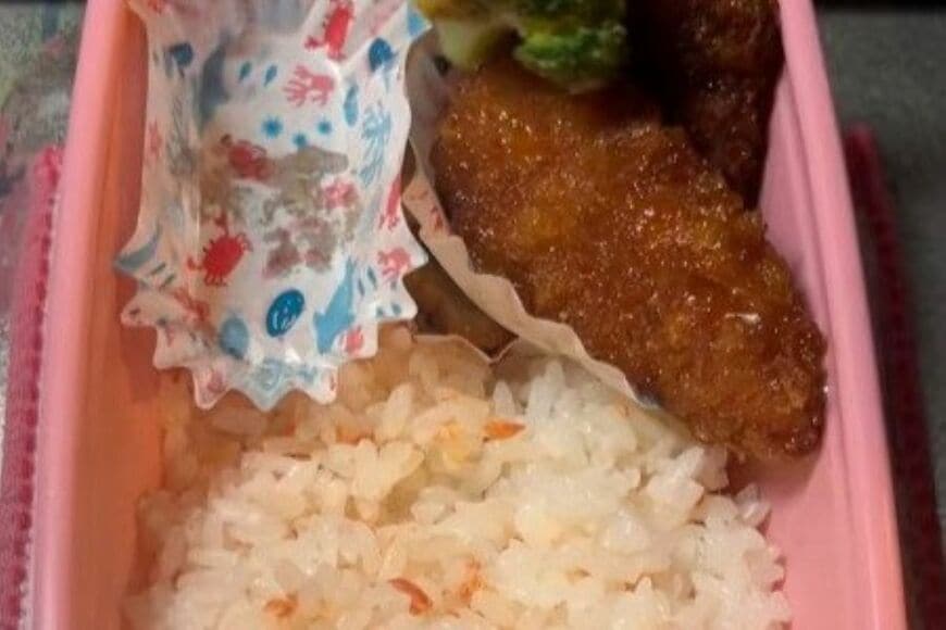 【朝6時】元料理人の父が「進学で家を出る娘」に作る実家最後の弁当　おかずたっぷりの一品に思わず涙