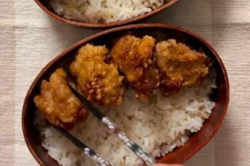 【夫＆息子弁当】丁寧に2度揚げした「唐揚げ」がおいしそう　「彩り豊かな副菜」が美しい一品がたまらない
